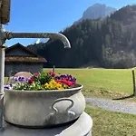 Schlafen Im Fass - Schlaffass - Abenteuer - Romantik - Haslifass مزرعة للإقامة