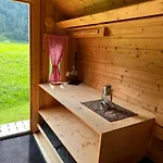 Schlafen Im Fass - Schlaffass - Abenteuer - Romantik - Haslifass انترتكيرشن