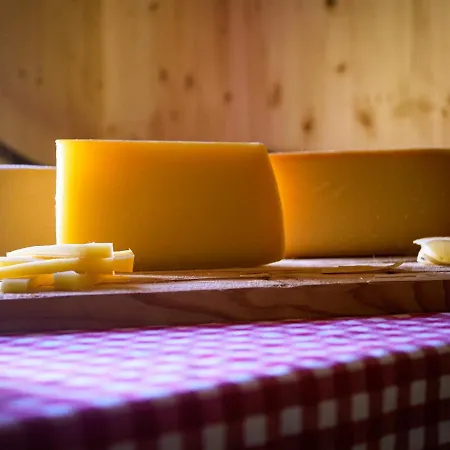 Schlafen Im Fass - Schlaffass - Abenteuer - Romantik - Haslifass Innertkirchen