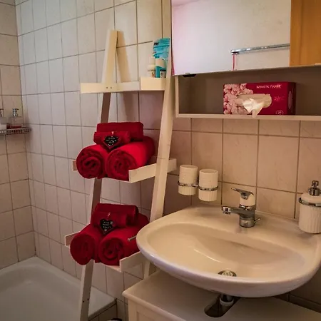 Schlafen Im Fass - Schlaffass - Abenteuer - Romantik - Haslifass * Innertkirchen