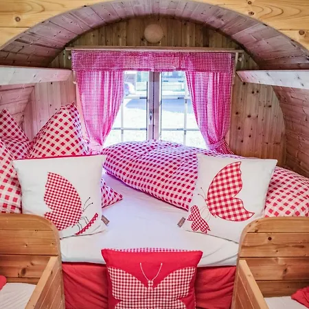 Schlafen Im Fass - Schlaffass - Abenteuer - Romantik - Haslifass Alloggio per agriturismo